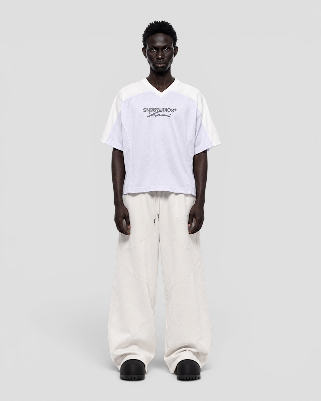 DEMENTE NUMERAL WHITE AND OFFWHITE JERSEY