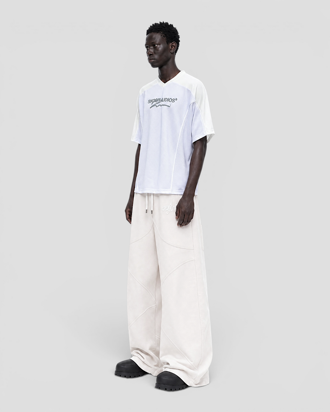 DEMENTE NUMERAL WHITE AND OFFWHITE JERSEY