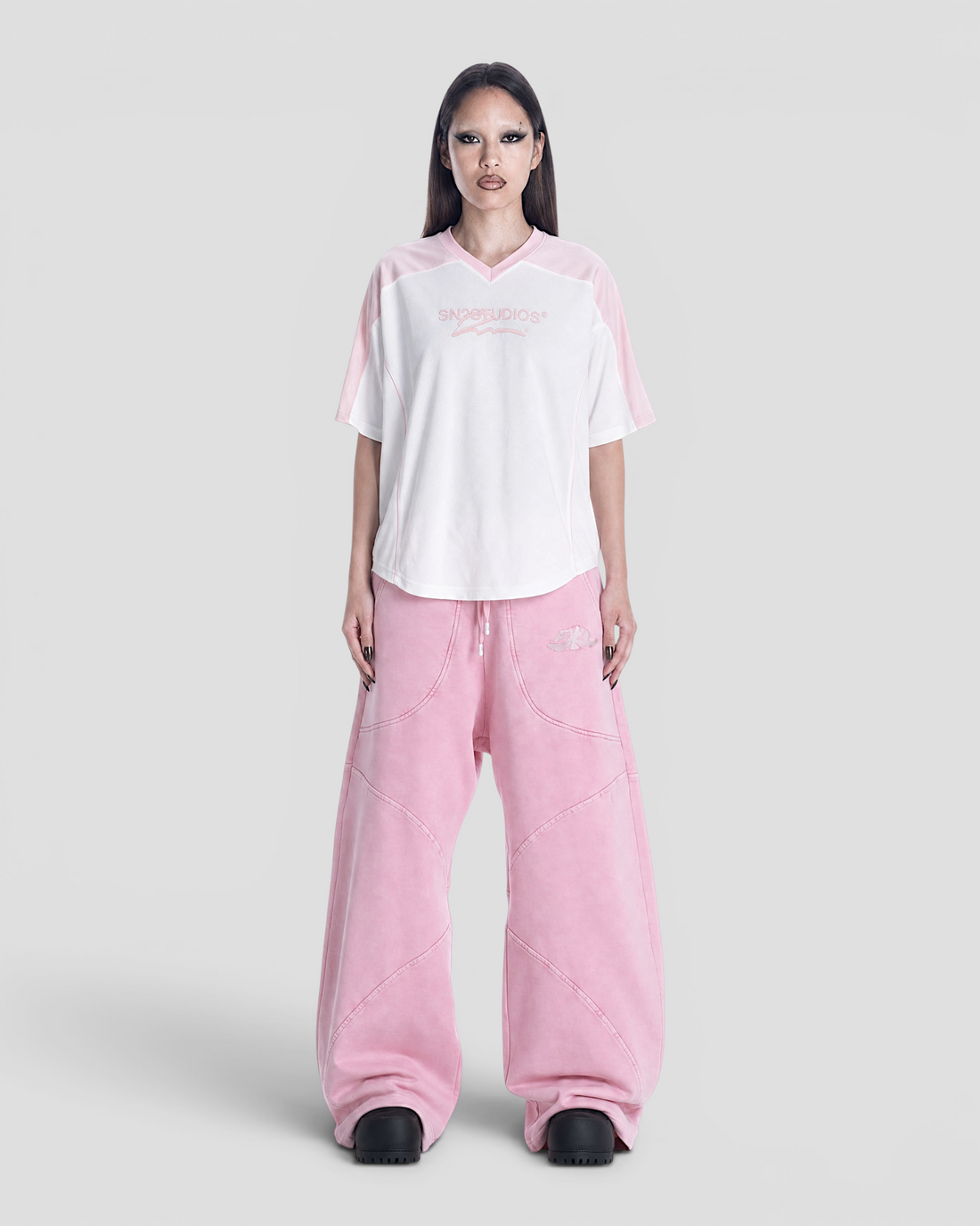 DEMENTE NUMERAL PINK AND WHITE JERSEY