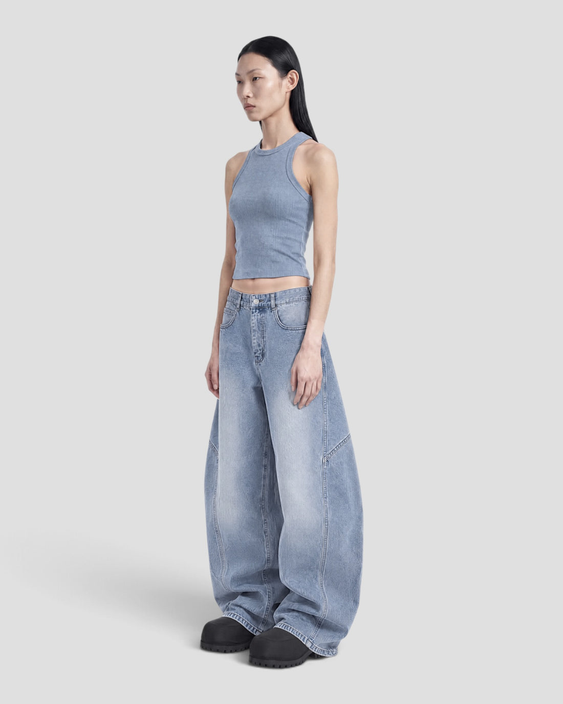 DEMENTE LIGHT BLUE WASHED BARREL CURVED OVERSIZED JEANS